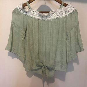 Girl's 2 piece Outfit - White Skirt & Green Lacey Top | Girls size 10/12